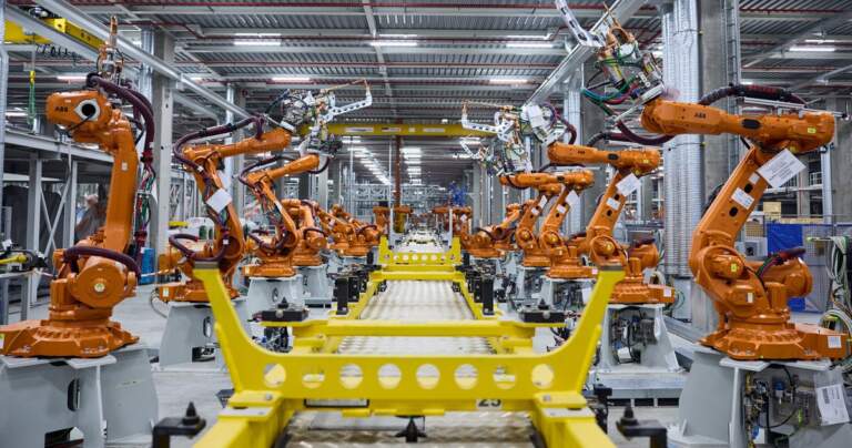 BMW and Microsoft: Accelerating Automotive Innovation Through AI