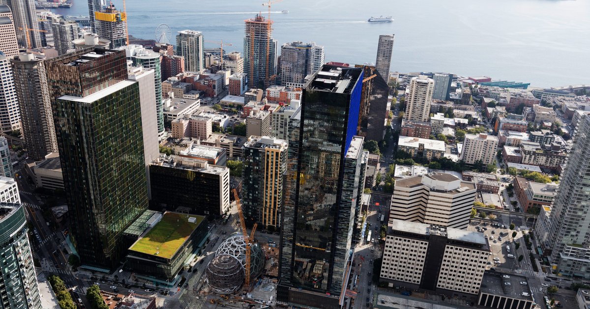 How AWS Transformed into a Leader in Machine Learning