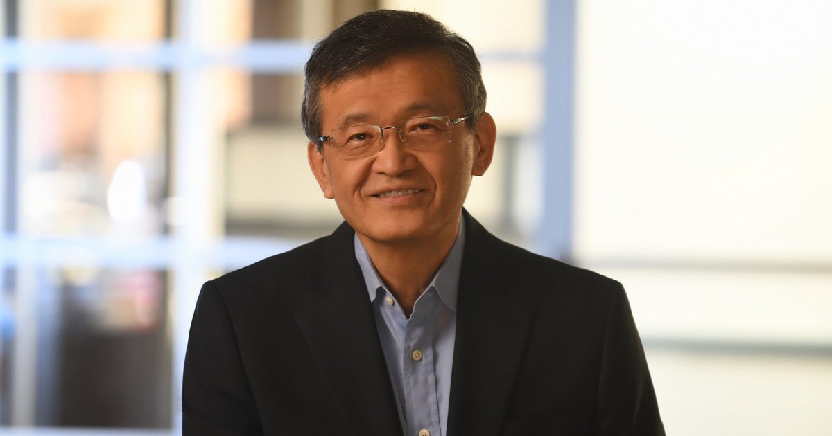 Intel’s New CEO’s Strategy for Revitalizing Manufacturing and Advancing AI Initiatives