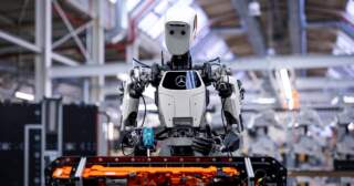 The Emergence of Domestic Robots: Effects on the Tech Industry