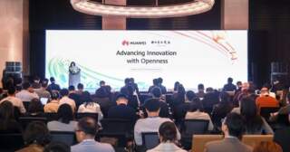 How Huawei Manages Patent Revenue Alongside Open Innovation